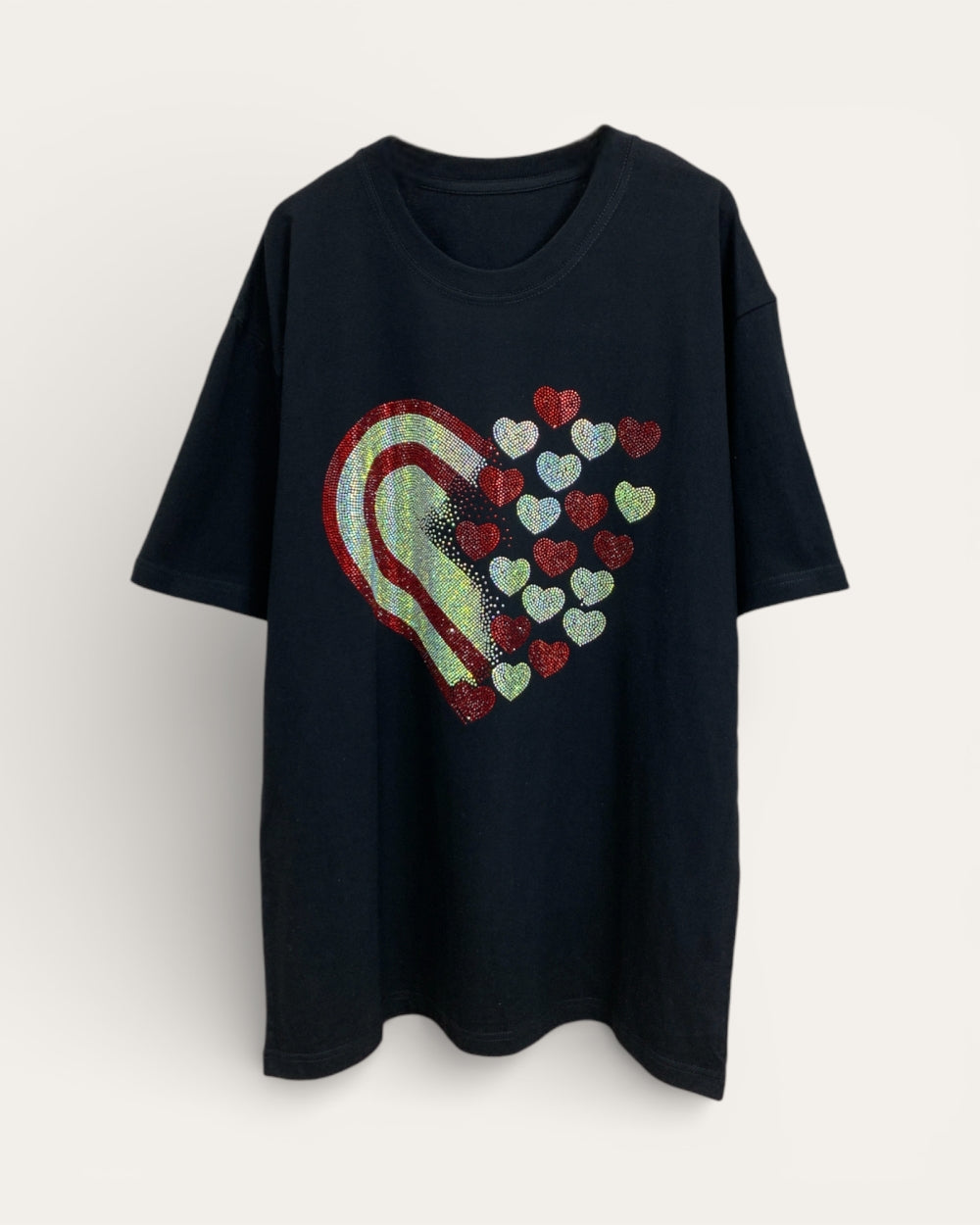 Rhinestone Heart Graphic Short Sleeve Tee - Zilvina