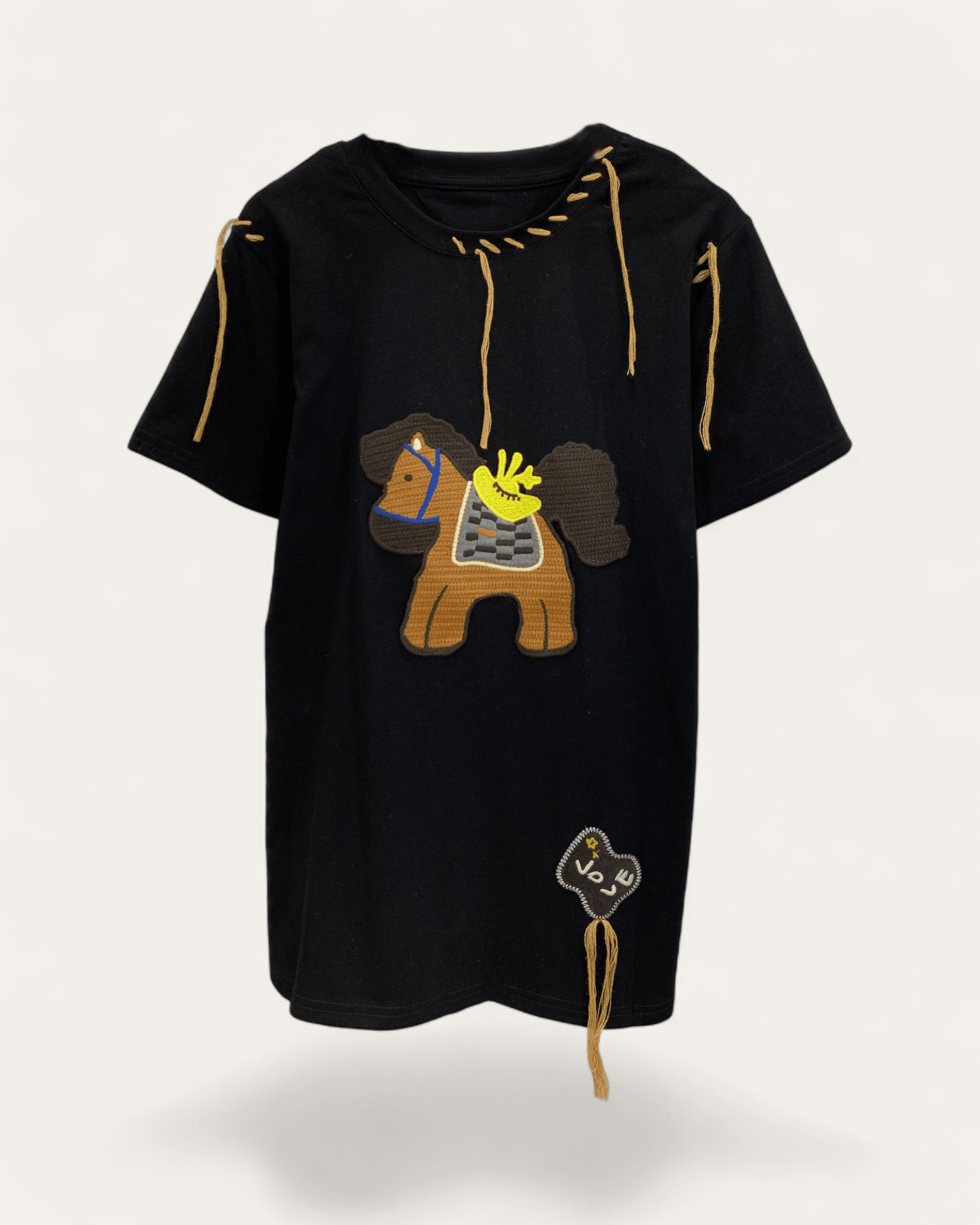 Rhinestone Heart Outline Button - Up - Zilvina