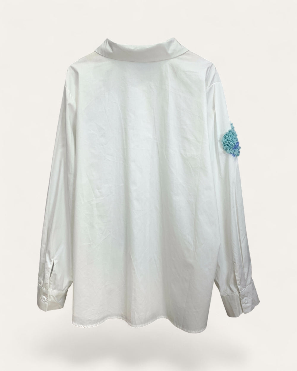Textured Heart Appliqué Shirt - Zilvina