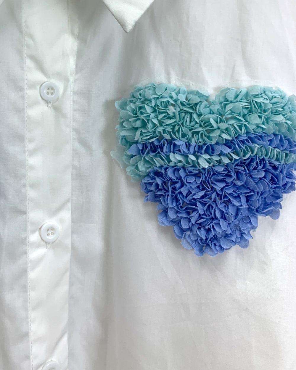 Textured Heart Appliqué Shirt - Zilvina