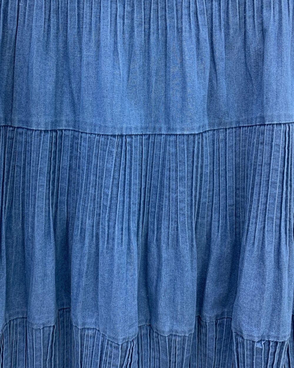Tiered Pleated Denim Midi Skirt - Zilvina